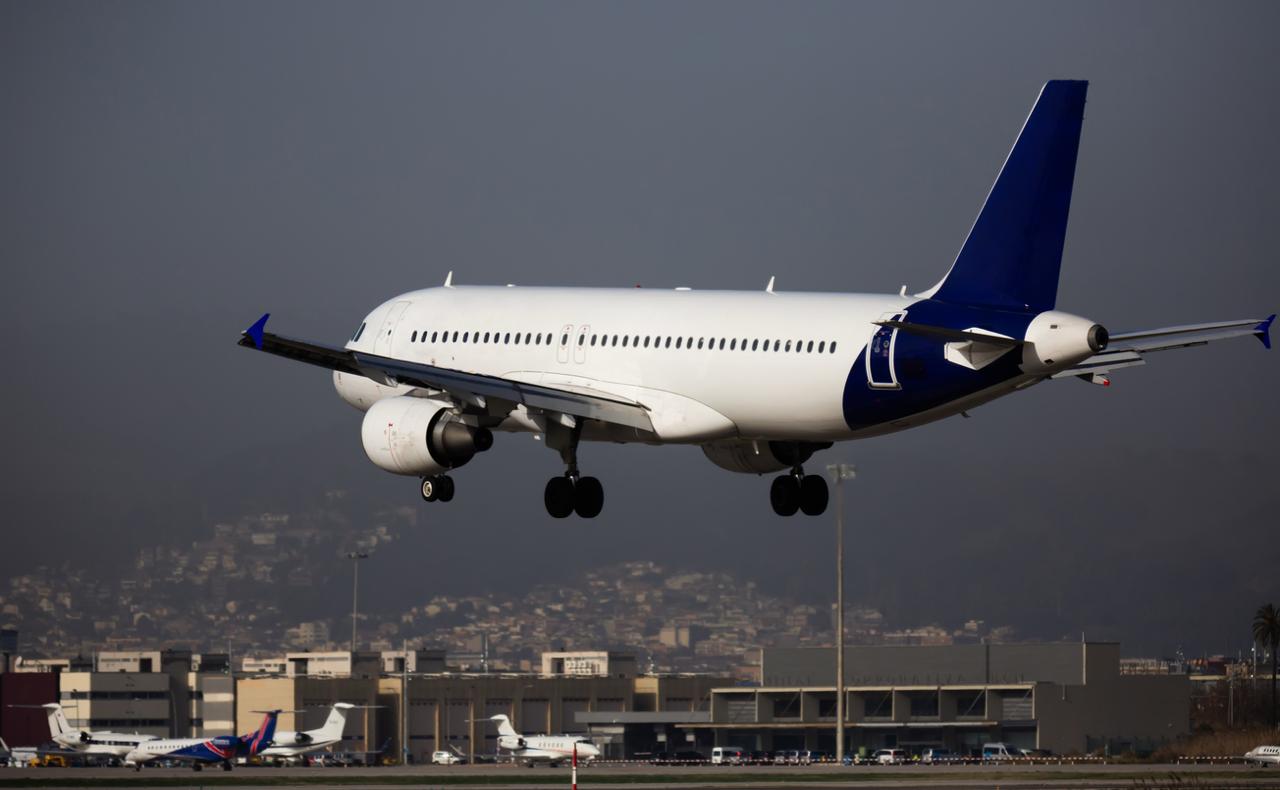 ✈️ Book Flights with Confidence