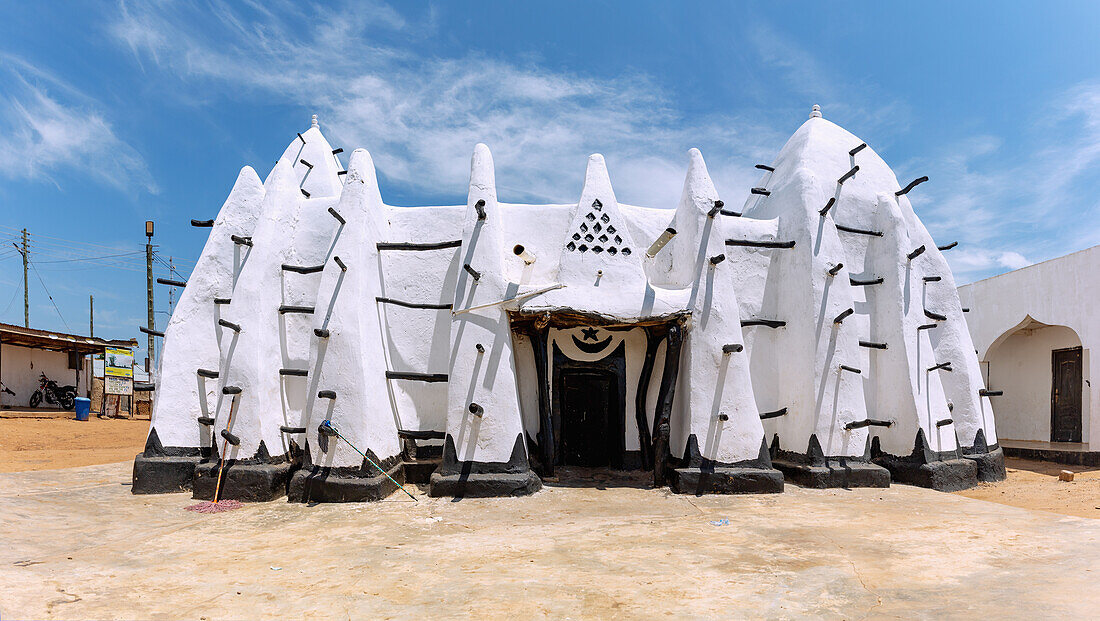 The Story of Larabanga Mosque